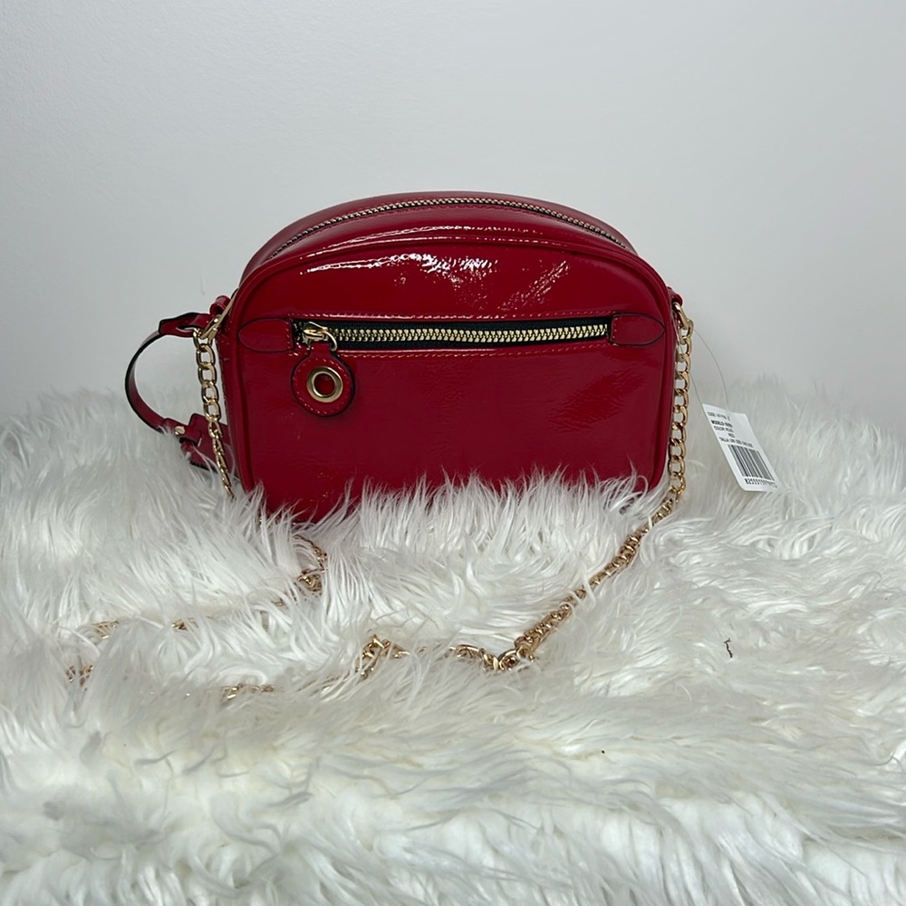 New Red purse by Andrea Calzados